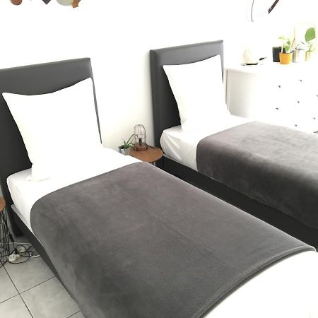 T2 Au Calme - Rond Point De Vannes Nantes Luaran gambar